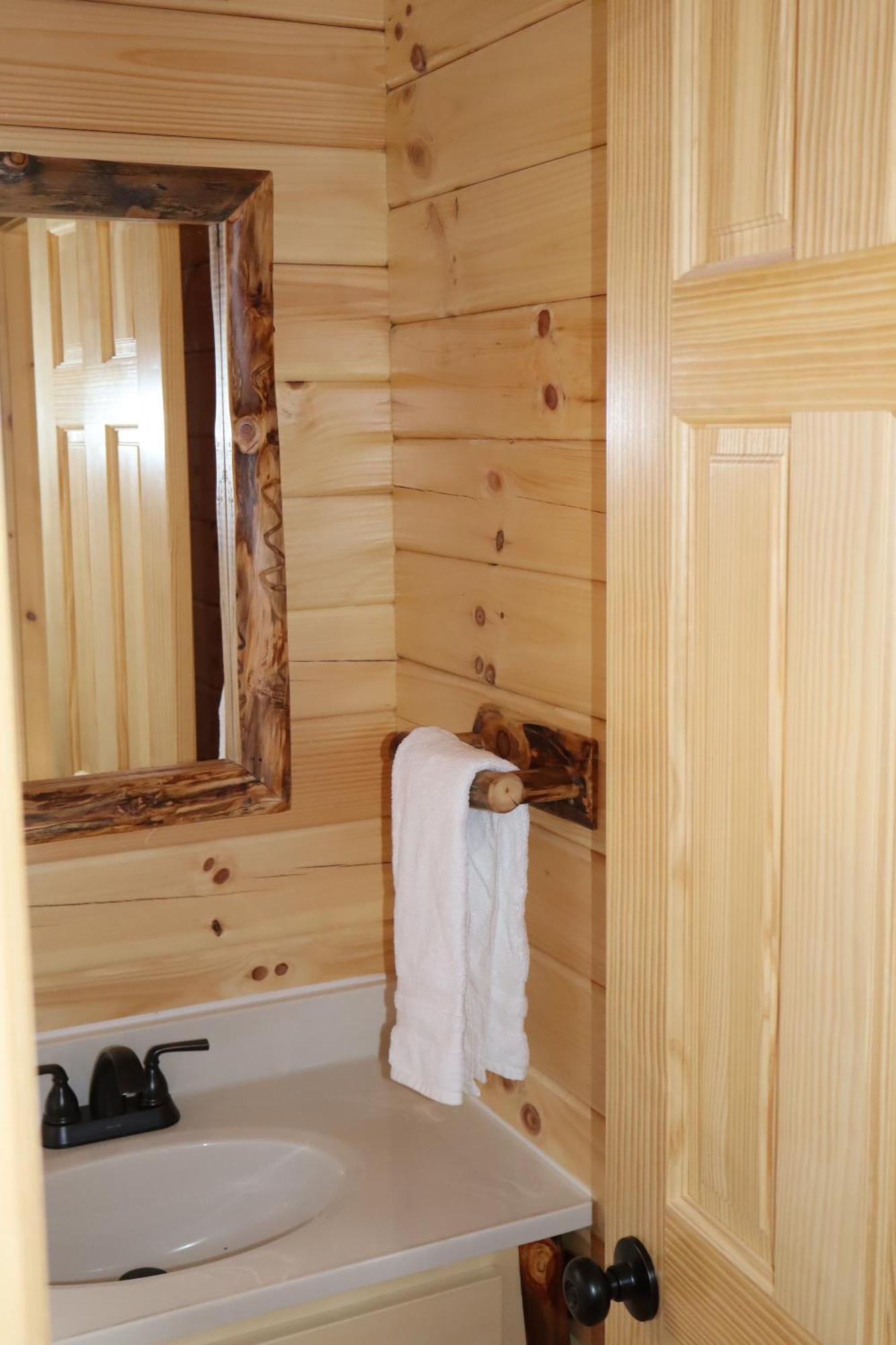 Cowan Creek Lodges Centre 외부 사진