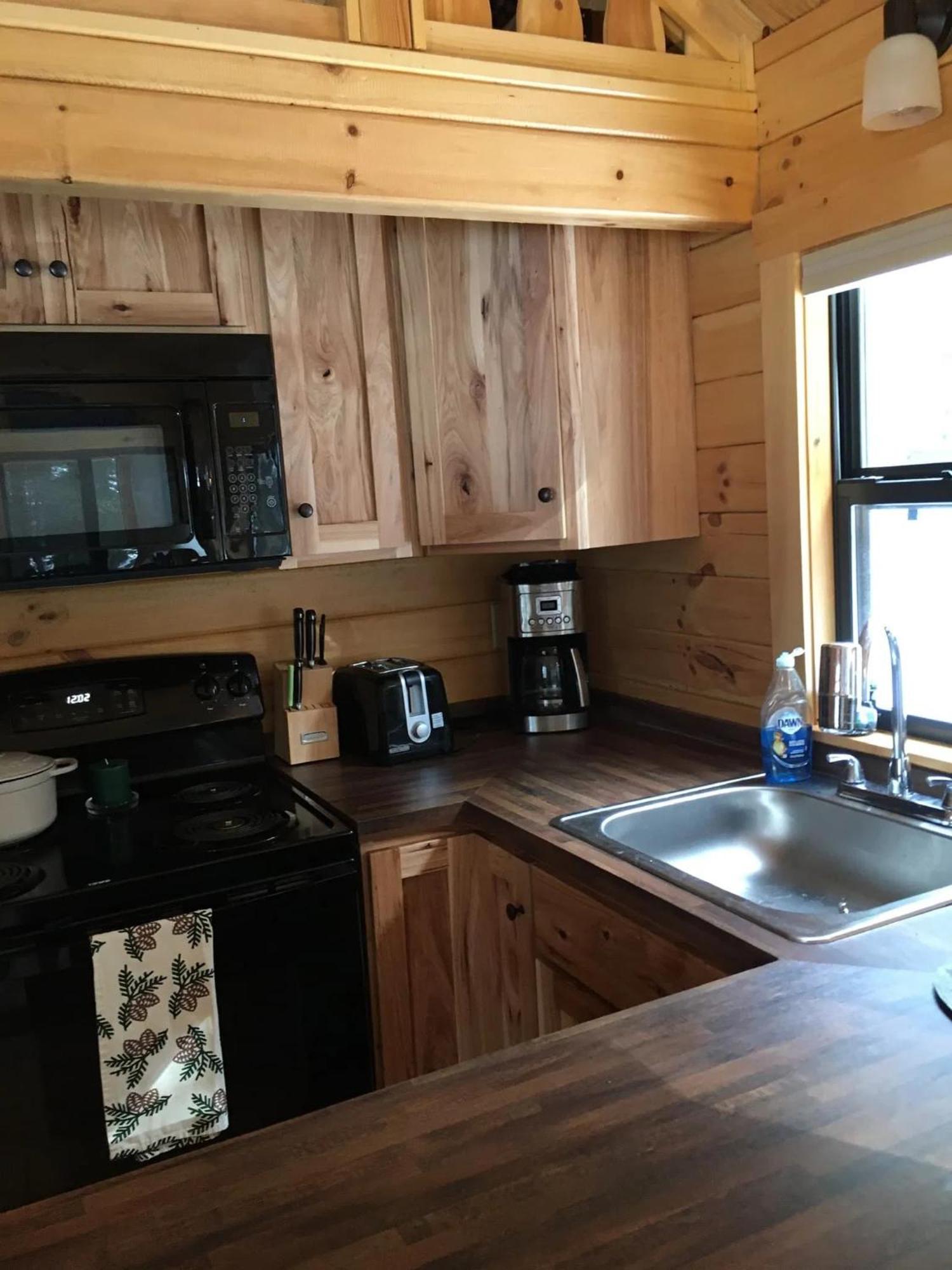 Cowan Creek Lodges Centre 외부 사진