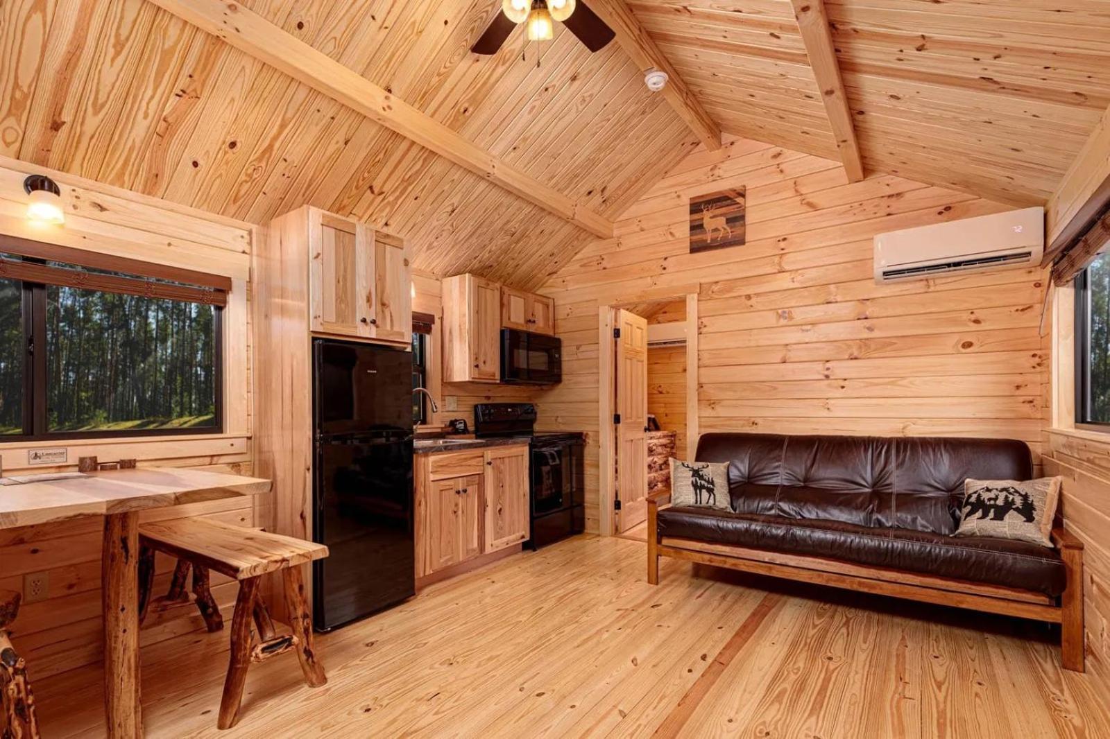 Cowan Creek Lodges Centre 외부 사진